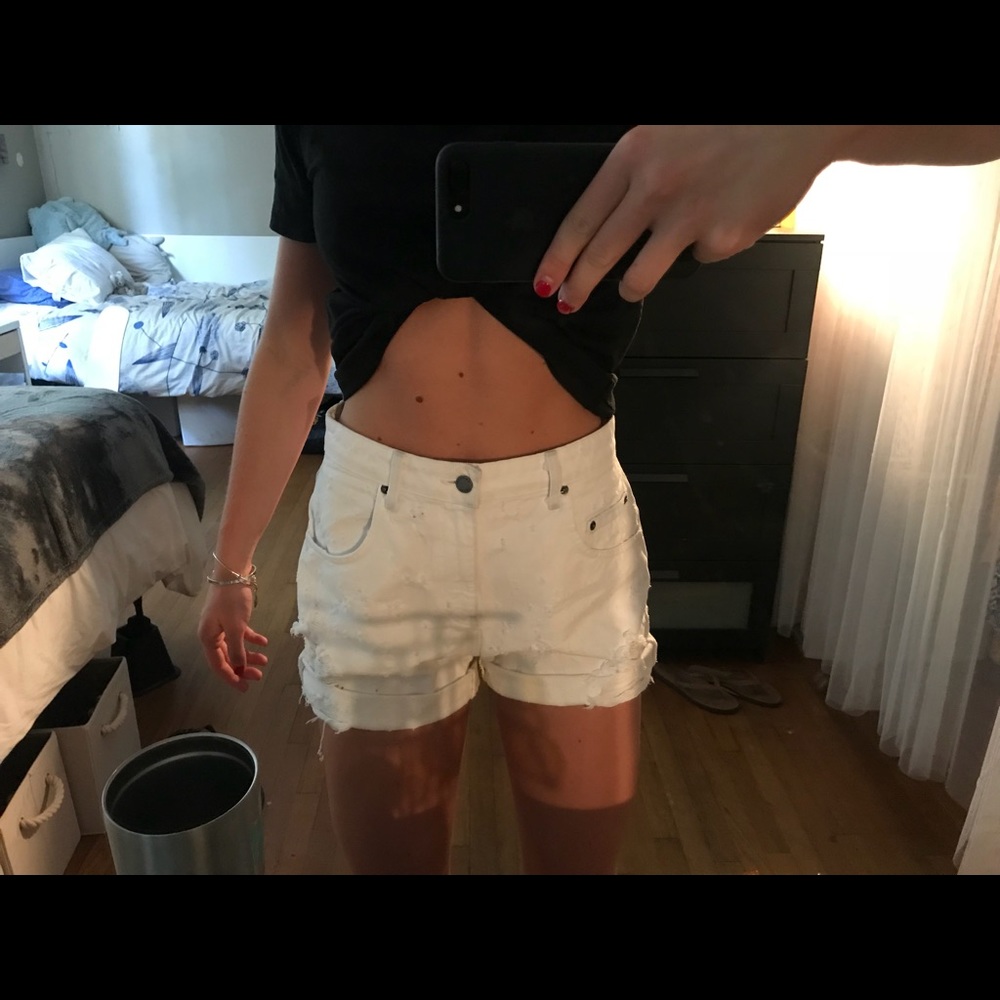 CARMAR white denim boy friend shorts